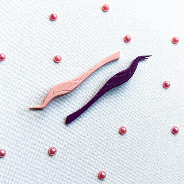 Tweezers